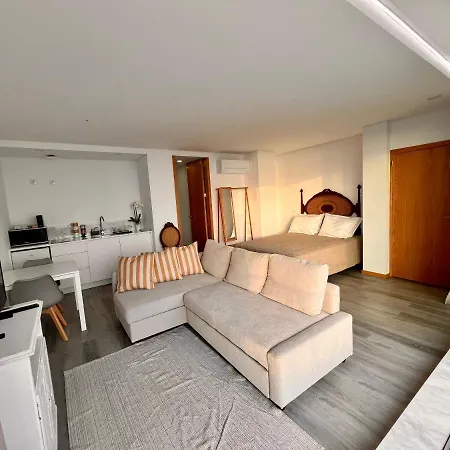 Povoa De Varzim-sleeps4-beachfront-ac-parking Appartement Póvoa de Varzim